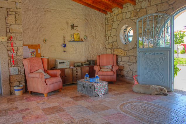 4 MEVSİM ALAÇATI OTEL